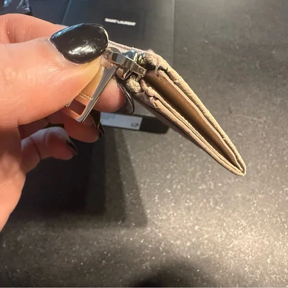 Saint Laurent Zip Card Holder in grain de poudre leather, (pink/silver) - Picture 8 of 15